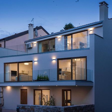 Apartmani Mare Verde Новиград Екстериор снимка