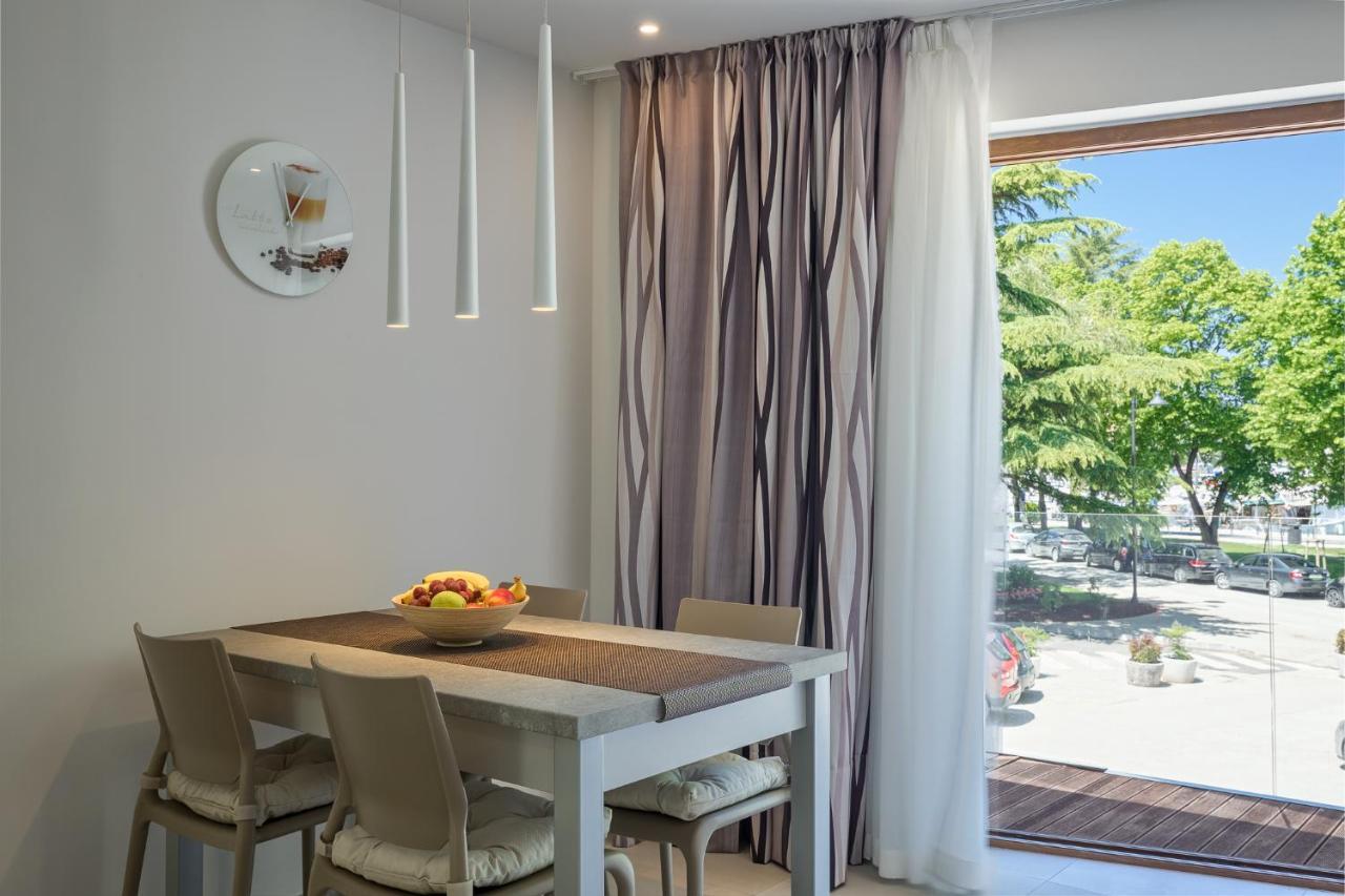 Apartmani Mare Verde Новиград Екстериор снимка