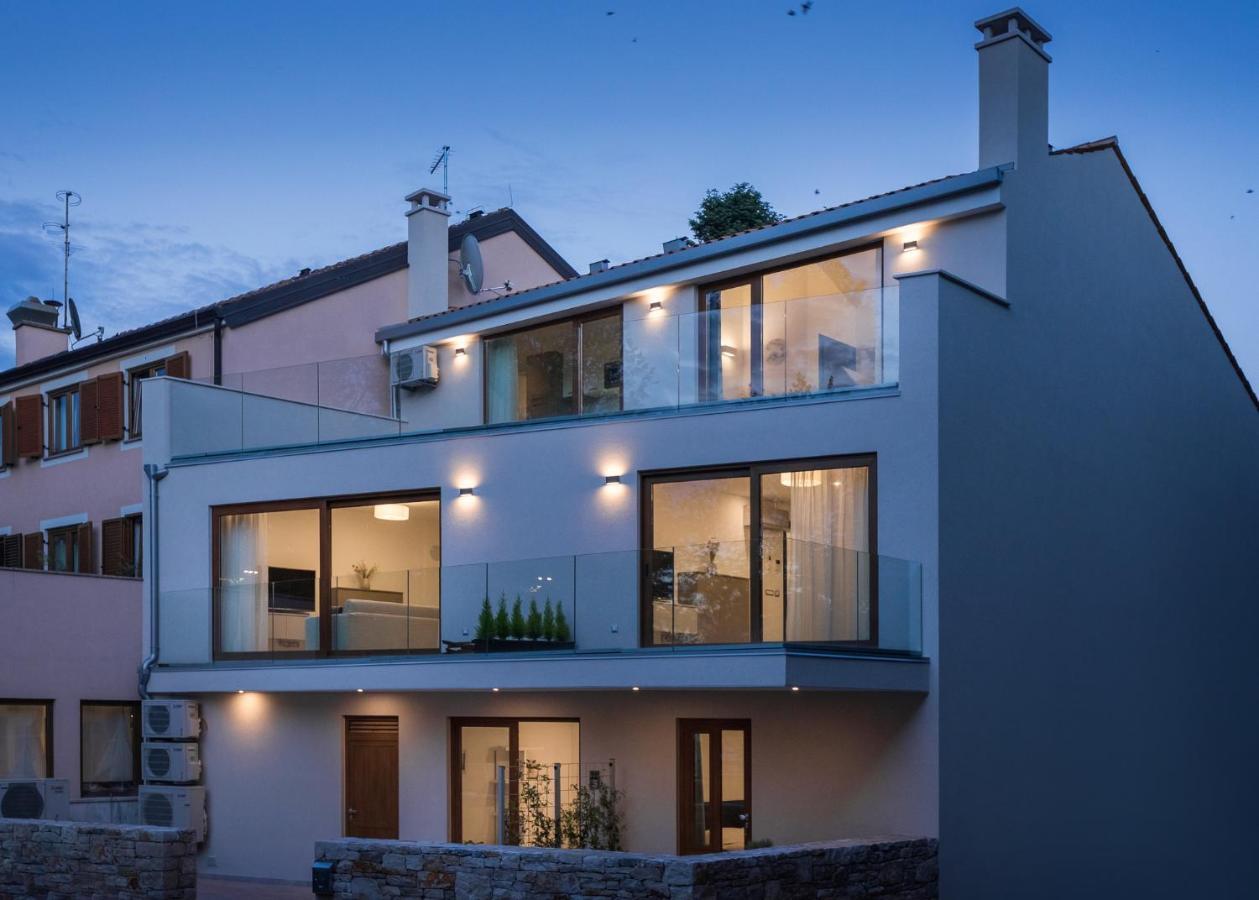 Apartmani Mare Verde Новиград Екстериор снимка